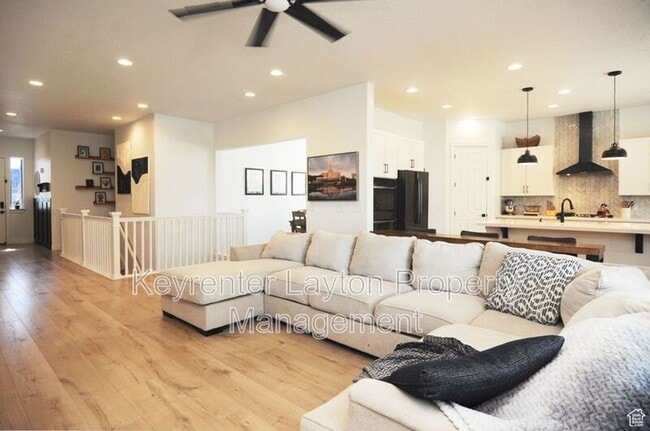 Building Photo - 1238 S Bighorn Ln