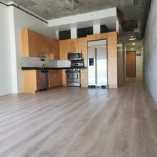 Building Photo - 1025 Island Ave