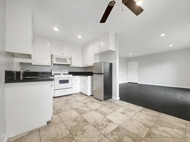 Building Photo - 580 N Los Robles Ave