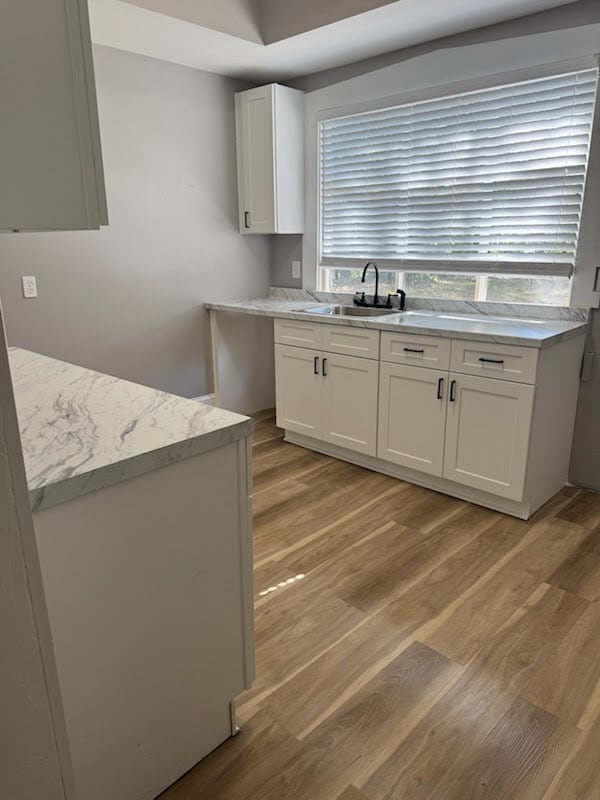 Foto del edificio - 3778 Log Cabin Dr