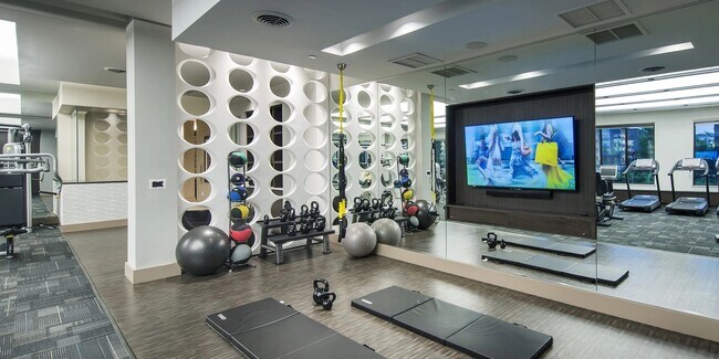 Foto del edificio - 7100 Old Katy Rd