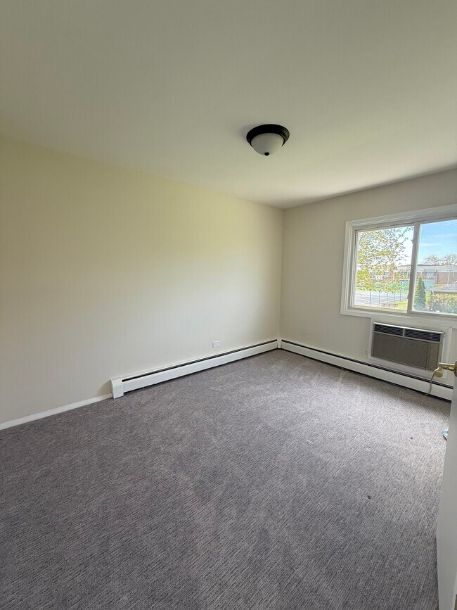 Foto del edificio - 10381 Dearlove Rd