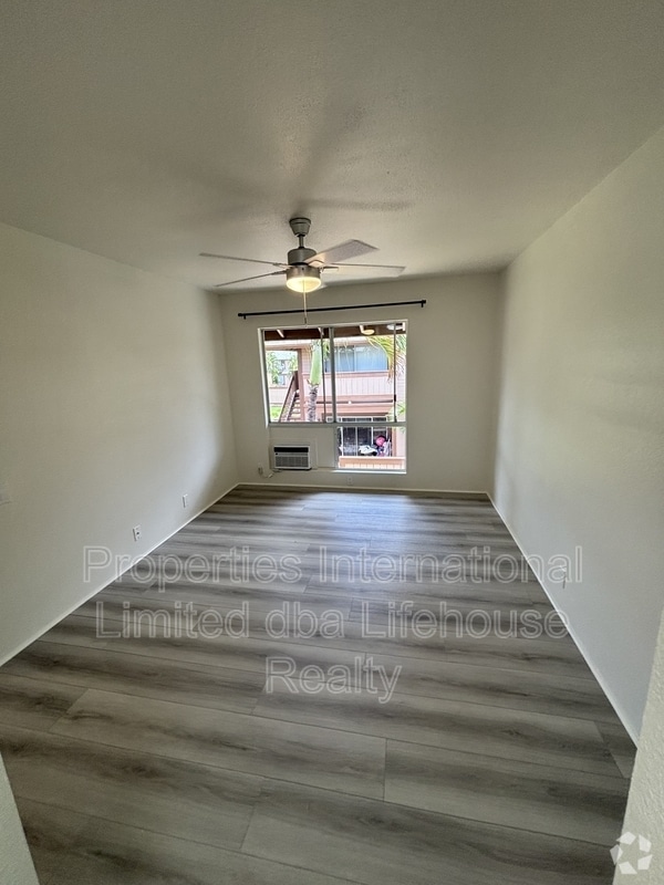 Building Photo - 91-1052-1052 Mikohu St