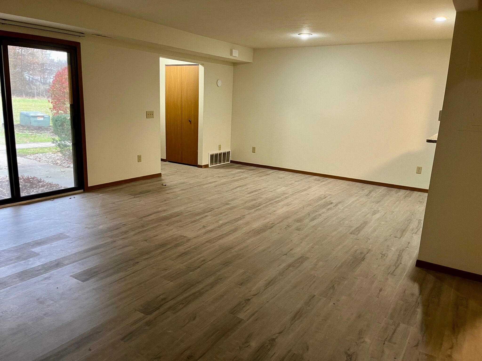 Robinwood Apartments – photo 3
