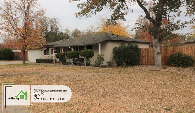Building Photo - 5744 Mountain View Dr. North Redding, Shor...
