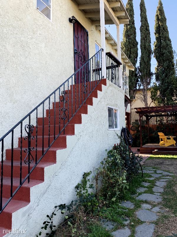 Primary Photo - 1 br, 1 bath House - 5251 Auckland Ave