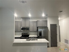 Building Photo - 304 Riptide Rd