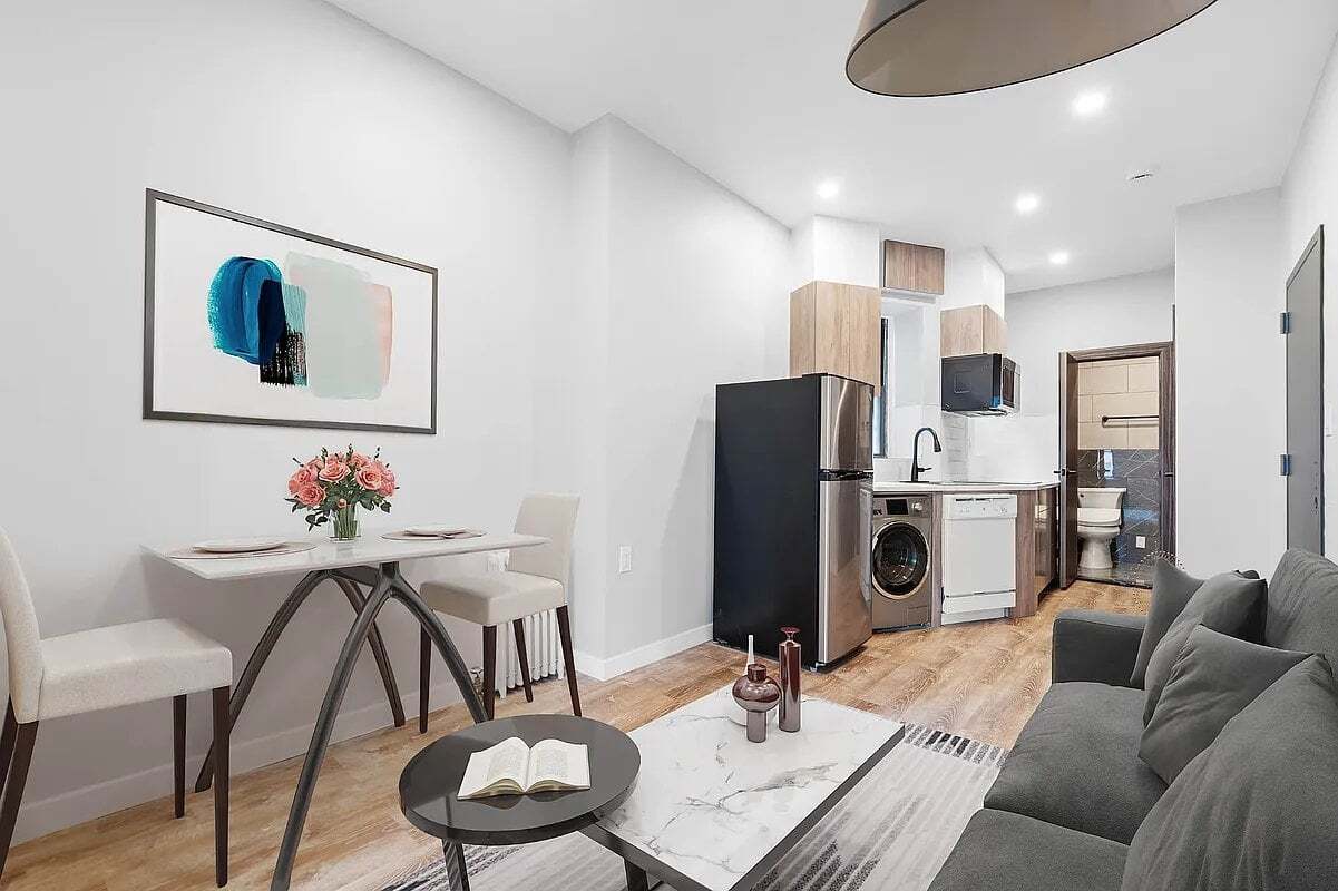 Foto del edificio - 437 W 46th St
