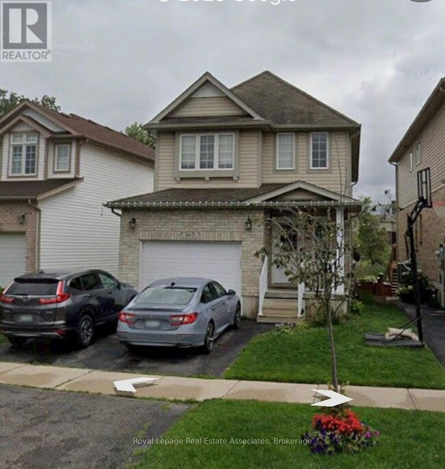 Building Photo - 165 Westmeadow Dr