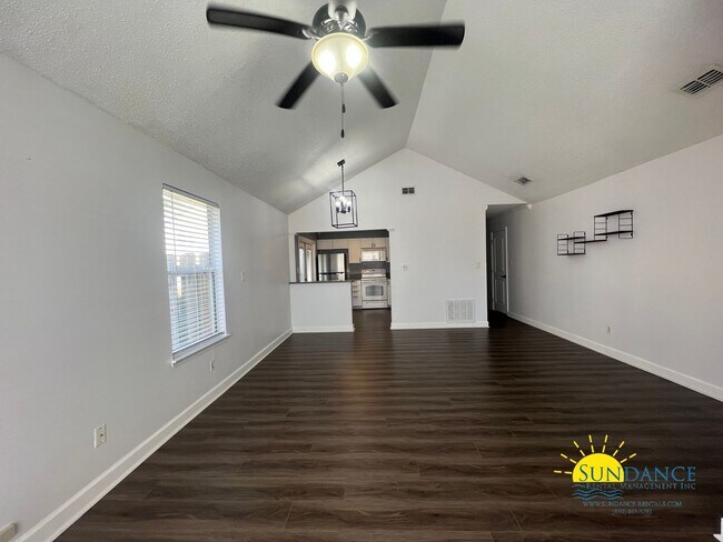 Foto del edificio - Adorable 3 Bedroom Home in Fort Walton Bea...