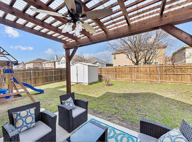 Building Photo - 4800 Sleepy Ridge Cir