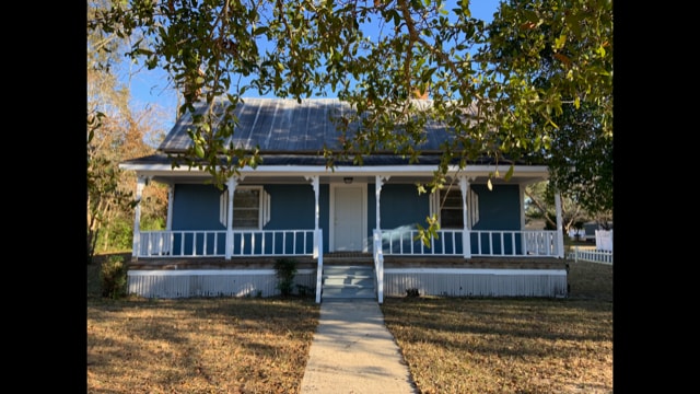 Main - 205 E Brumby Ave