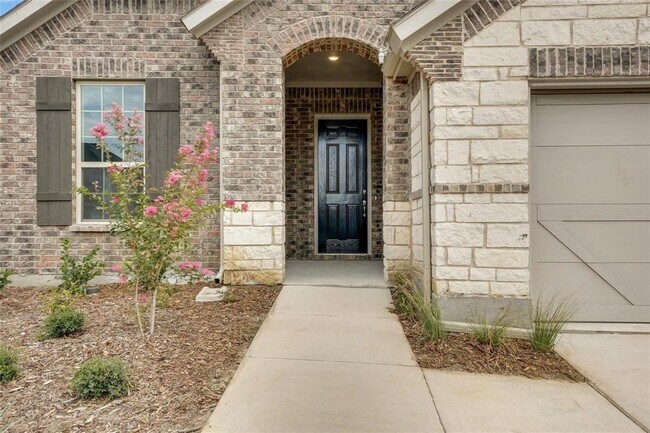 Foto del edificio - 16625 Hidden Cove Dr