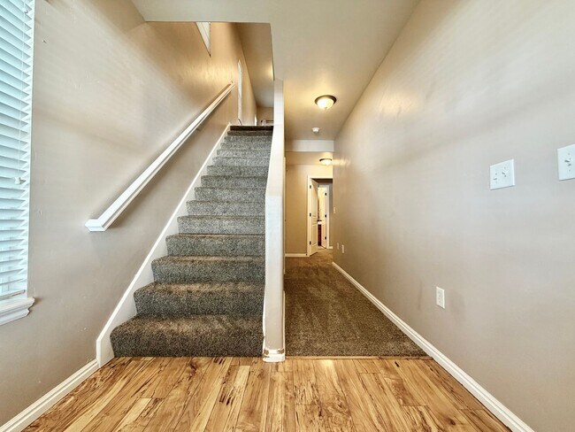 Foto del edificio - 14791 S Chandlerpoint Way