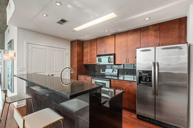 kitchen - 860 Peachtree St NE