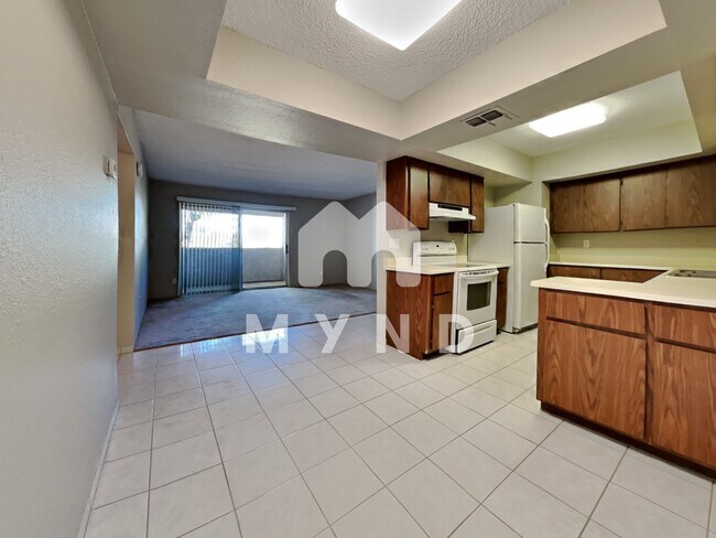 Building Photo - 4444 E Paradise Village Pkwy N Apt 231