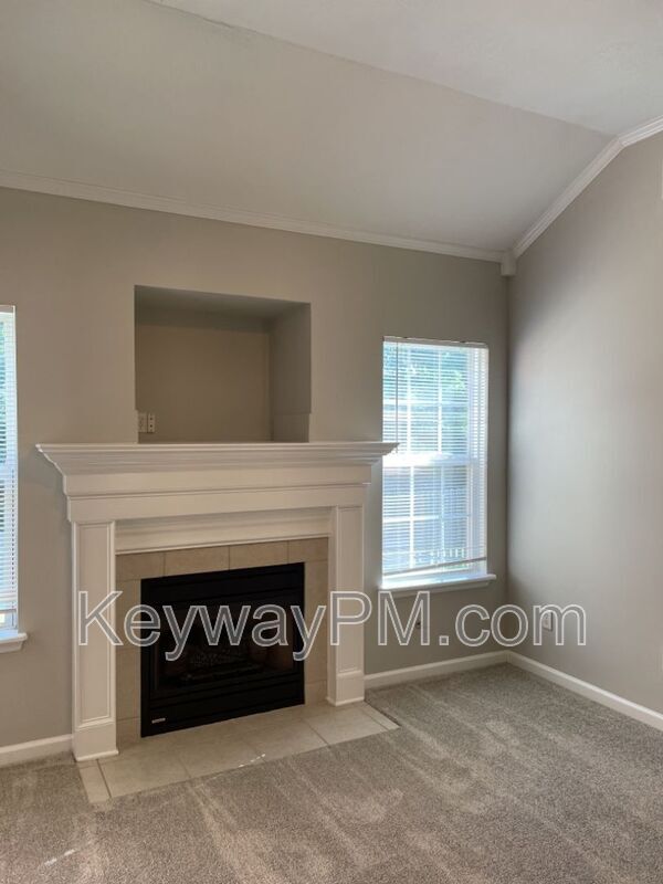 Building Photo - 677 Butler Springs Cir