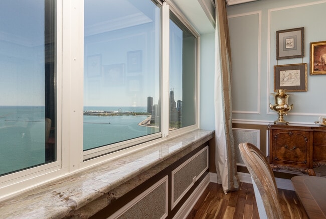 Building Photo - 1440 N Lake Shore Dr