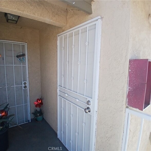 Building Photo - 509 E Ave Q-2