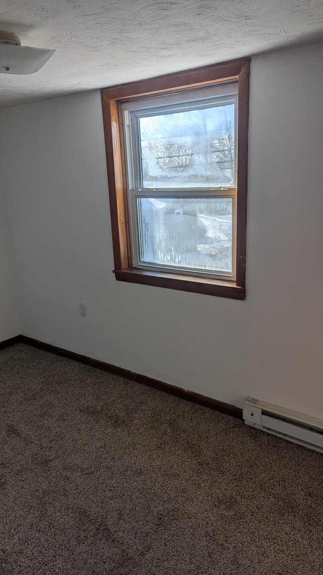 bedroom - 24 Mechanic St