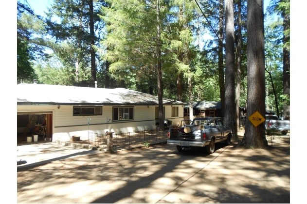 Primary Photo - 9626-9630 Carrie Ln