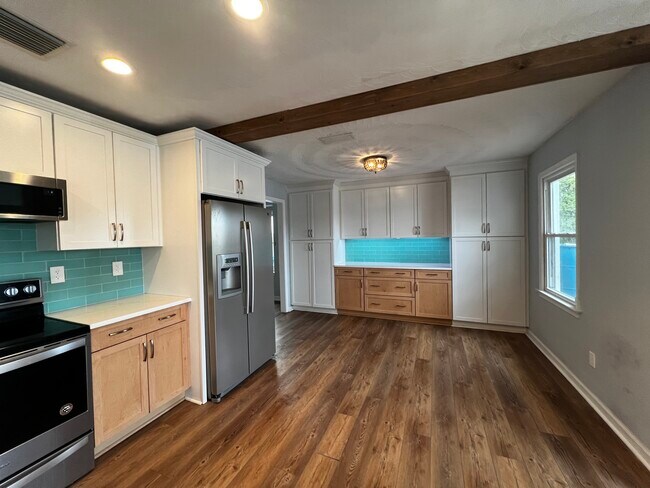 Building Photo - 3180 Winterberry Ln