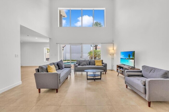 Foto del edificio - 10694 Wheelhouse Cir