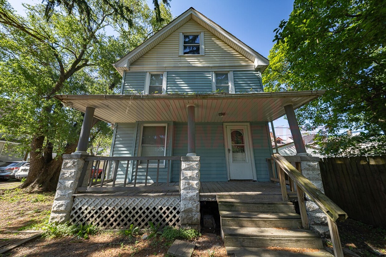 Foto principal - 3643 W 39th St