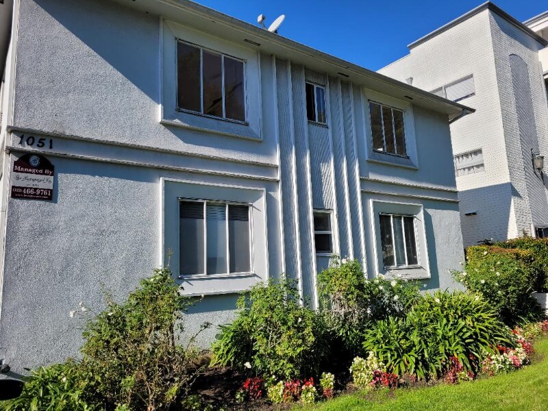 Foto principal - 1051 S Bedford St