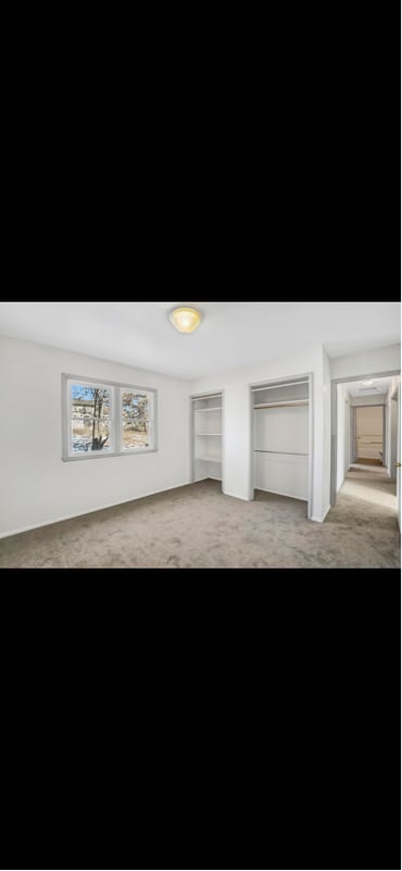 Building Photo - 406 E Adams St