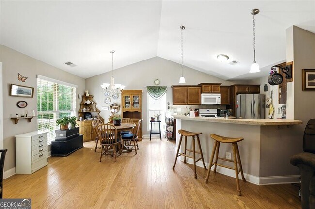 Building Photo - 4780 Lost Creek Dr