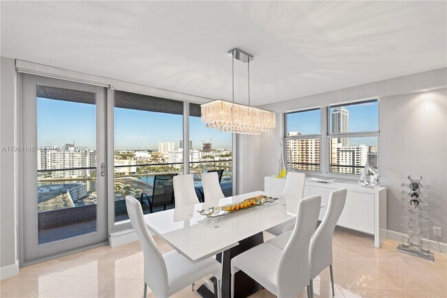 Building Photo - 1920 S Ocean Dr