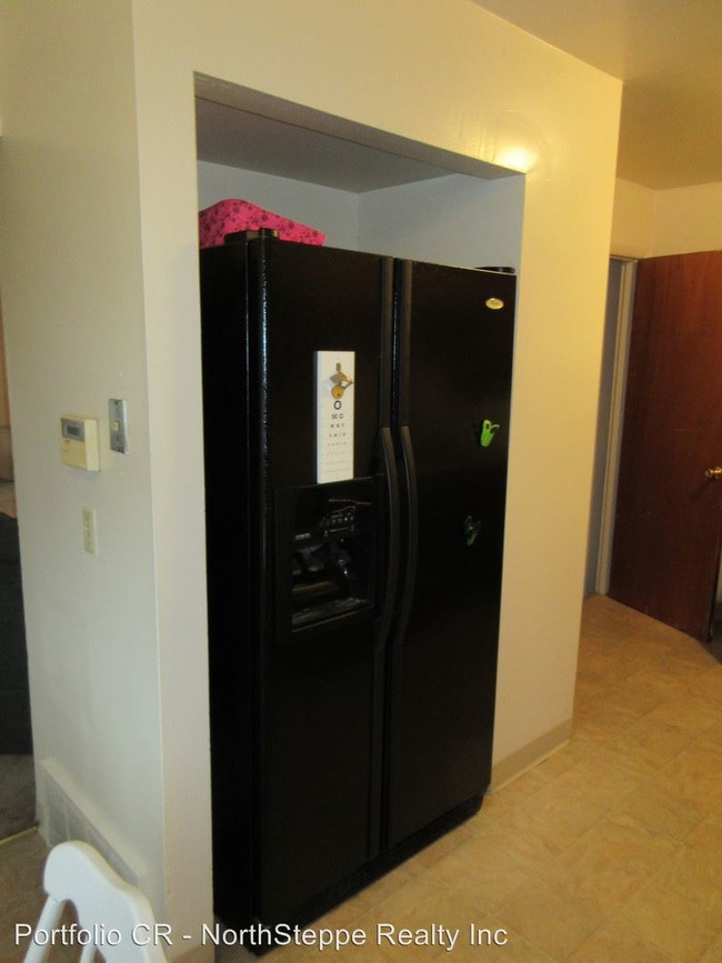 Foto del edificio - 1370 Highland St