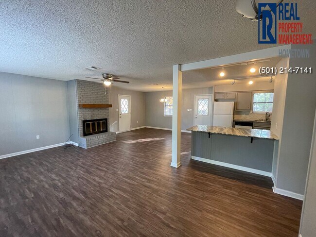 Foto del edificio - 2712 Carywood Dr
