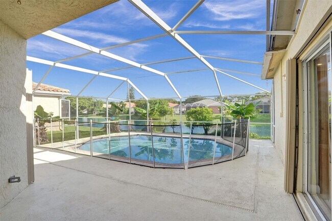Foto del edificio - 5977 NW 73rd Ct
