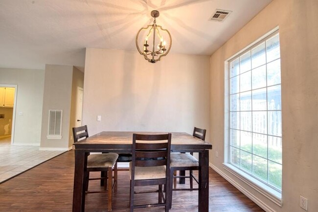 Photo - 1629 Tenbears Rd Apartment