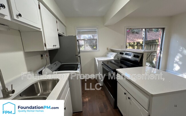 Foto del edificio - 5726 Quince Rd