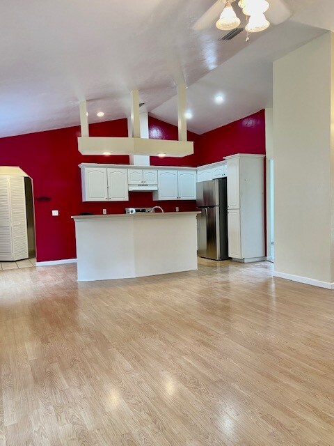 Building Photo - 25464 SW 20 Ave