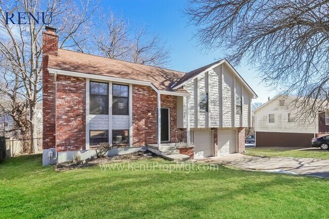 Foto del edificio - This home is available for NO CONTACT SHOW...