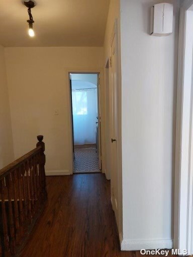 Foto del edificio - 85-29-85-52 52nd Ave