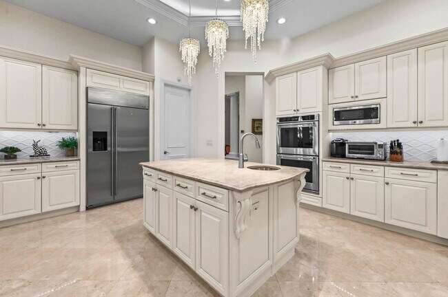 Foto del edificio - Middlebrook Way, Boca Raton, FL 33496 - 6 BR 5.5 BA single-family home