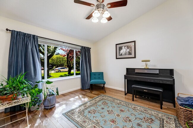 Foto del edificio - 4151 N Clearbrook Pl