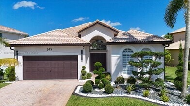 Building Photo - 649 SW 168th Way