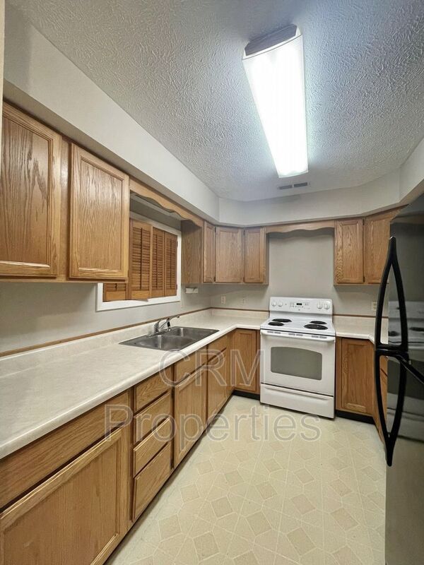 121 S Independence St, Tipton, IN 46072 House Rental in Tipton, IN