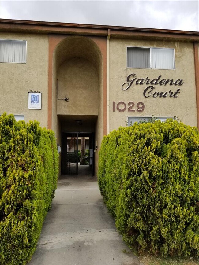 Foto del edificio - 1029 Magnolia Ave