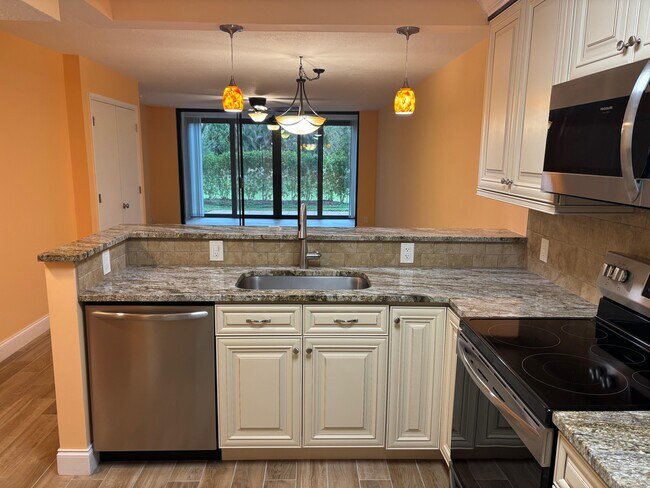 Foto del edificio - 4411 Trevi Ct