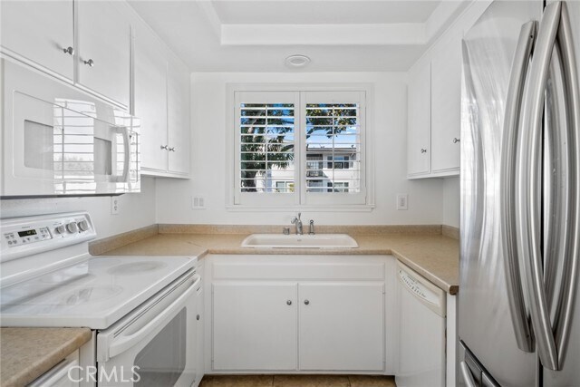 Foto del edificio - 1082 Buckingham Ln