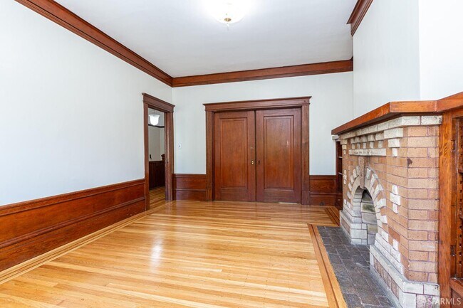 Building Photo - 909 Guerrero St