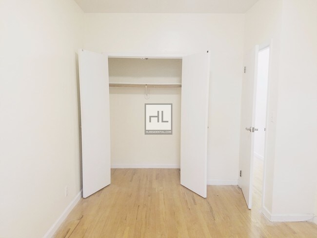 Foto del edificio - 23 Somers St