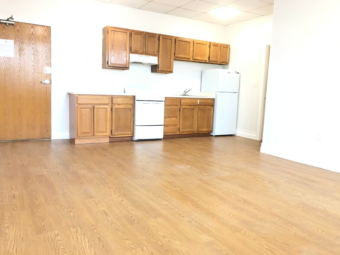 135 Broadway, Everett, MA 02149 Apartments in Everett, MA